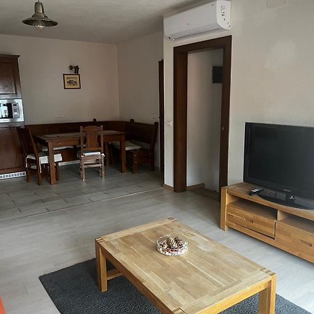 Cozy Apartment Braşov Esterno foto