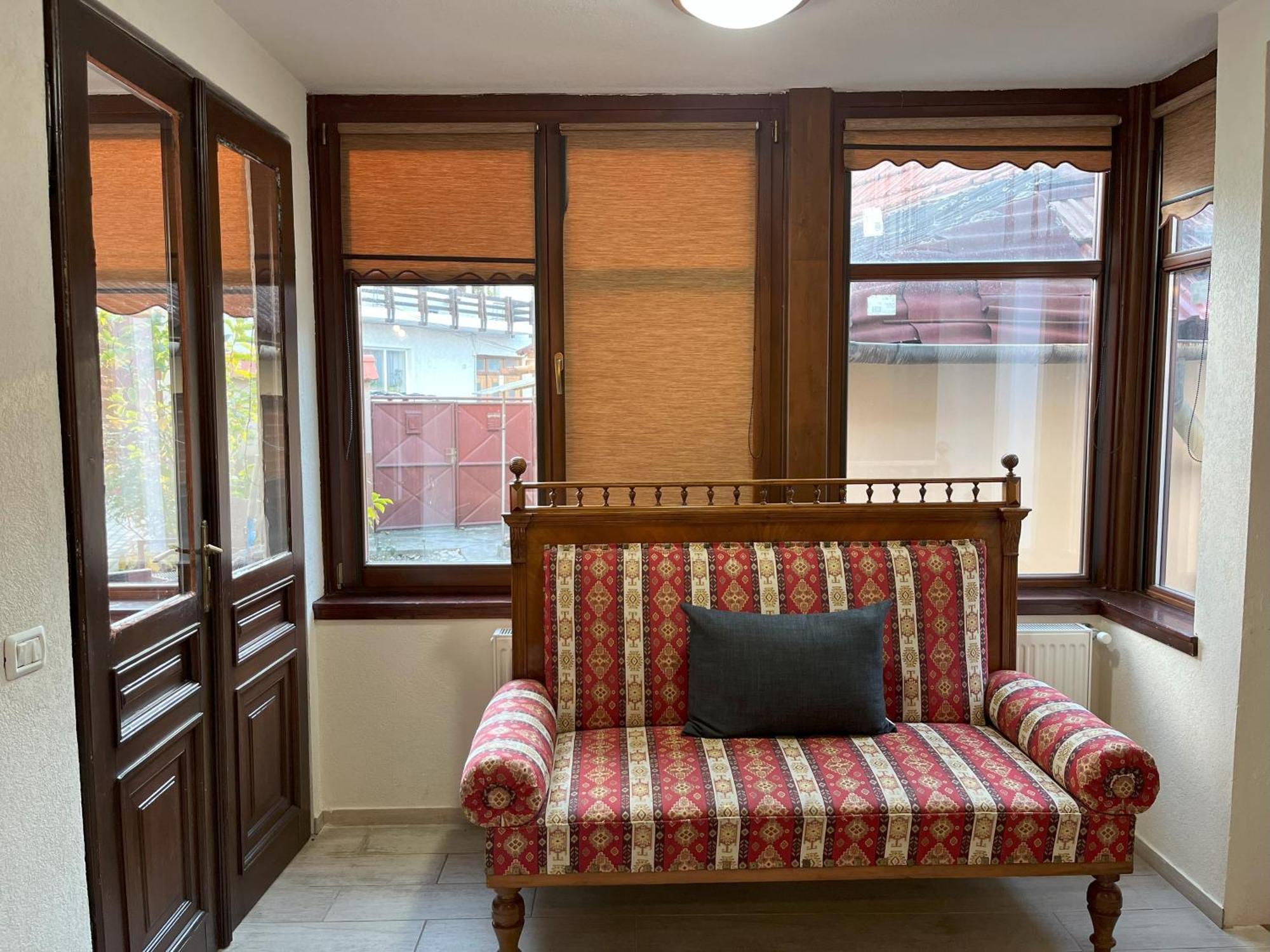 Cozy Apartment Braşov Esterno foto