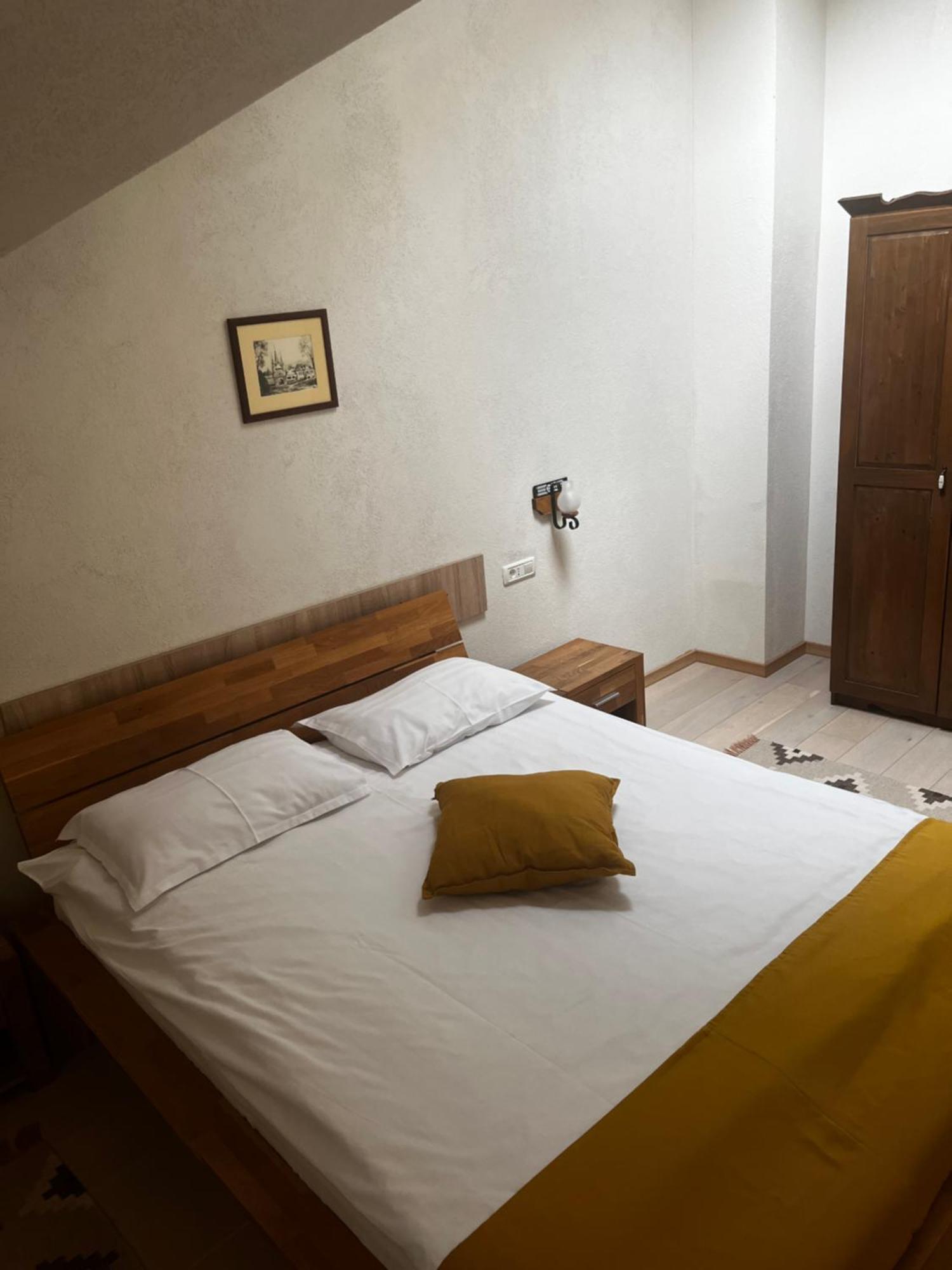 Cozy Apartment Braşov Esterno foto