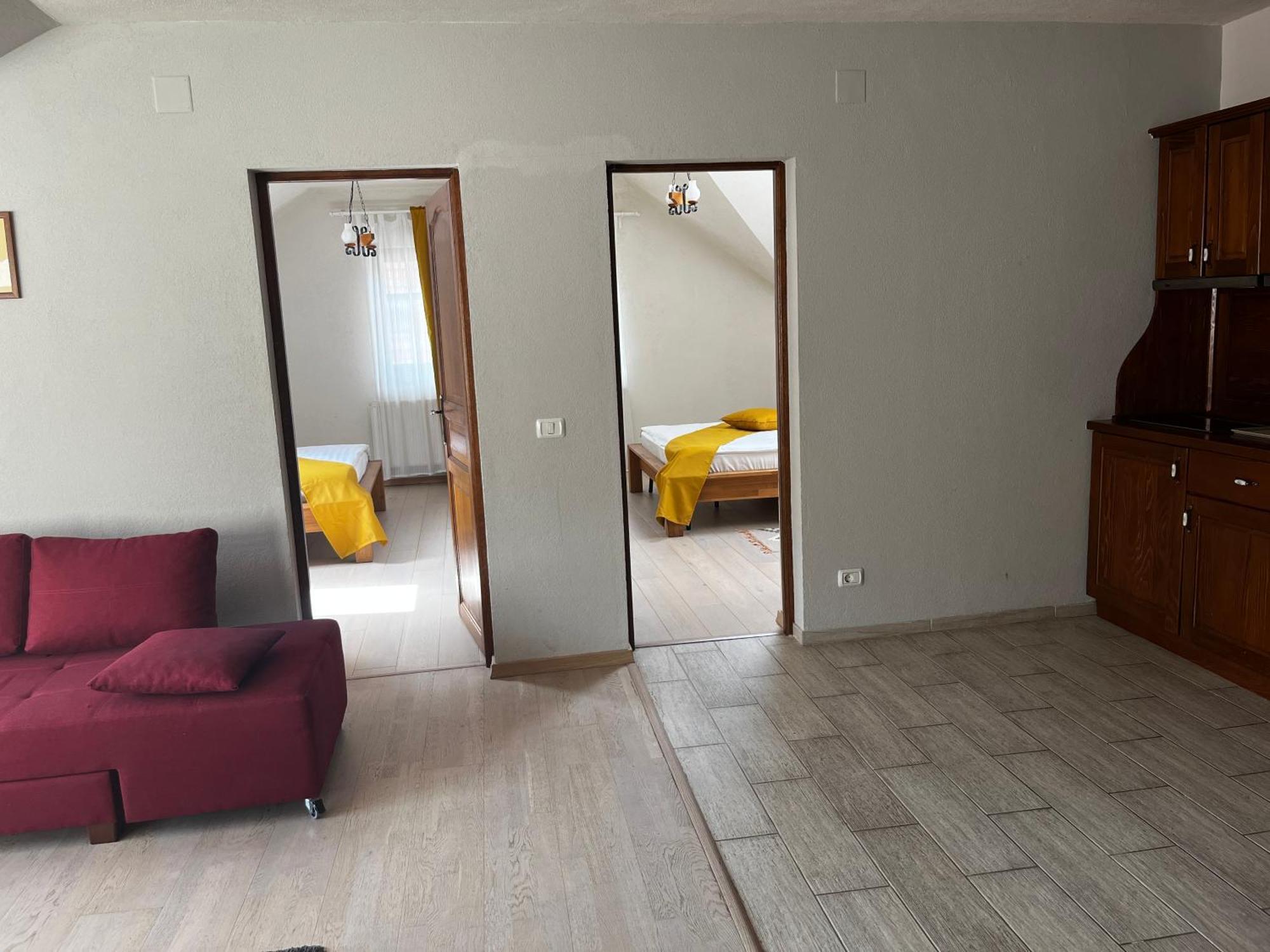 Cozy Apartment Braşov Esterno foto