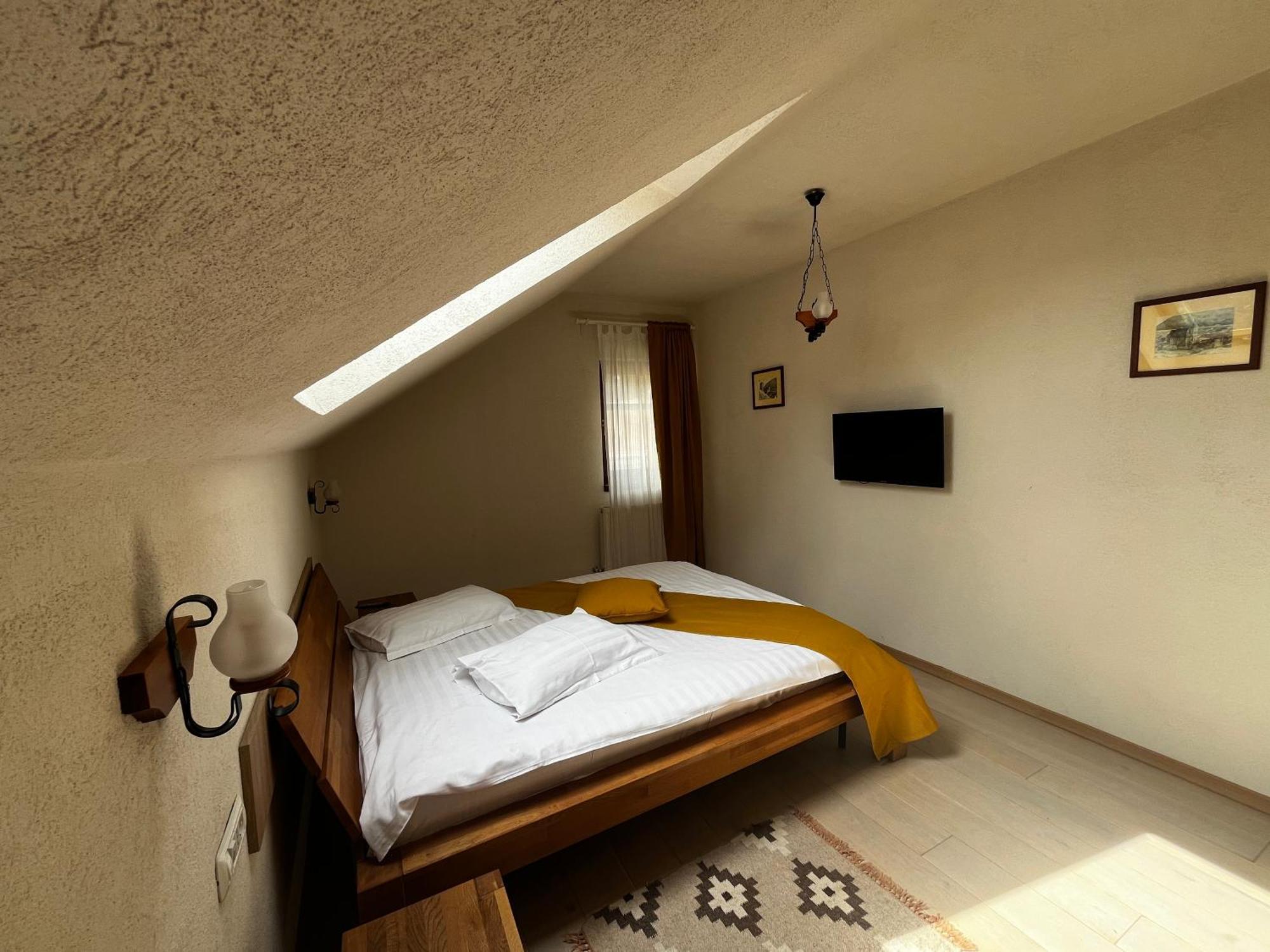 Cozy Apartment Braşov Esterno foto