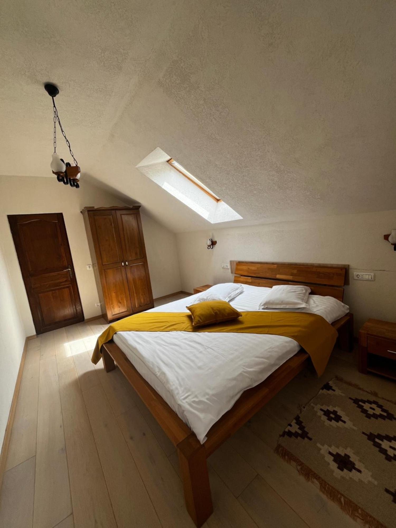 Cozy Apartment Braşov Esterno foto